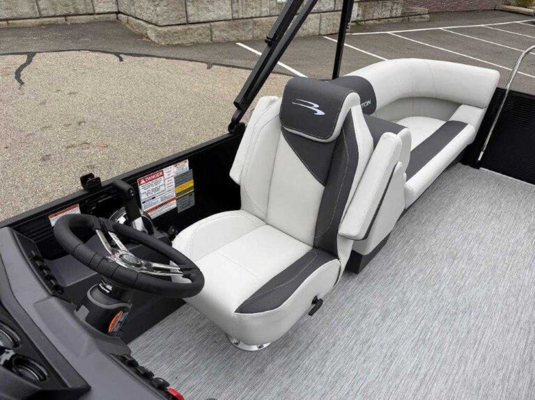 2026 Bennington 22SSR - SPS - SPECIAL PACKAGE US-ETWS9039J526 [photo 9]